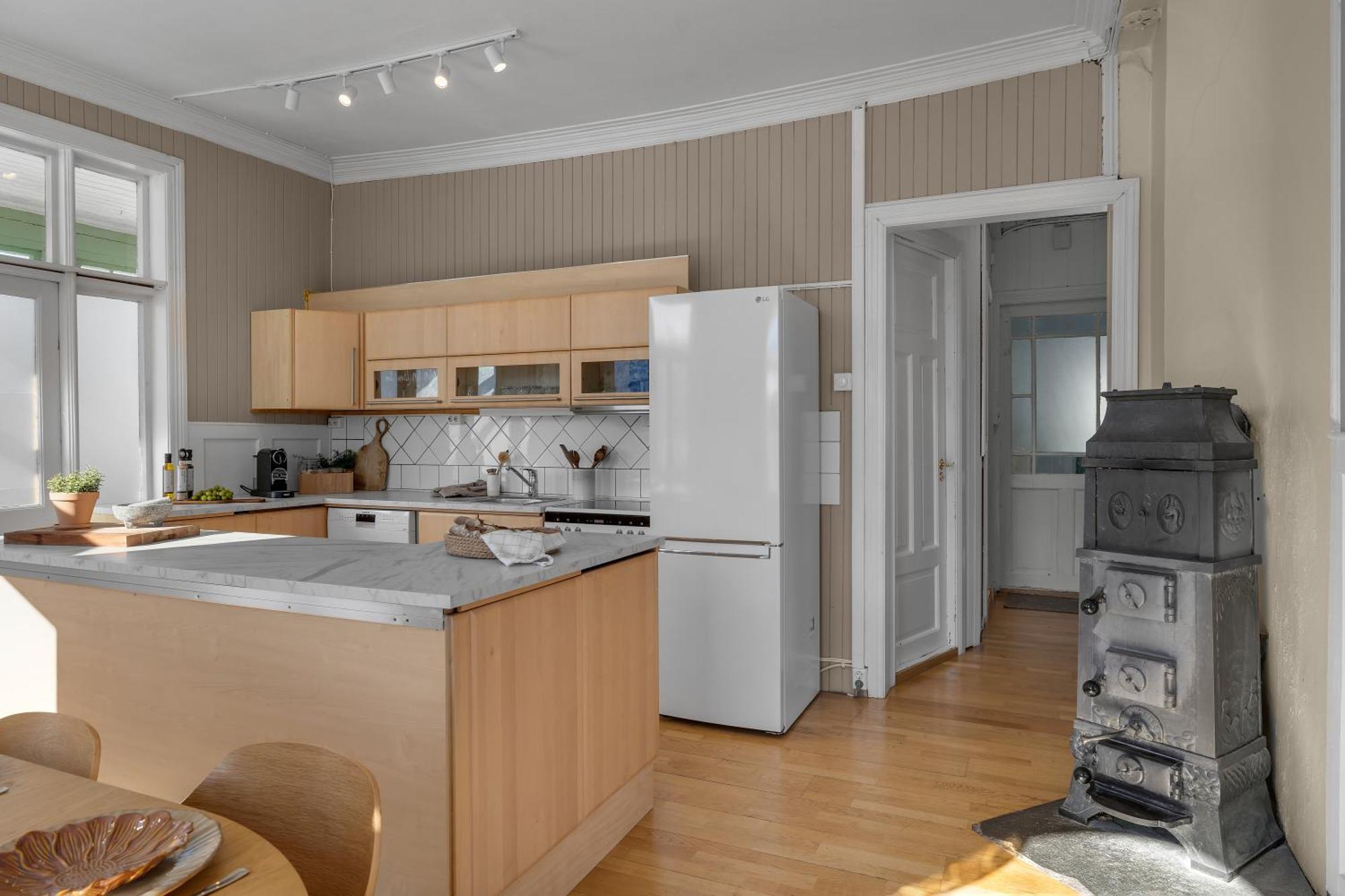 Lovely City Center Apartment With Amazing Views And Free Parking! Tromso Exterior photo